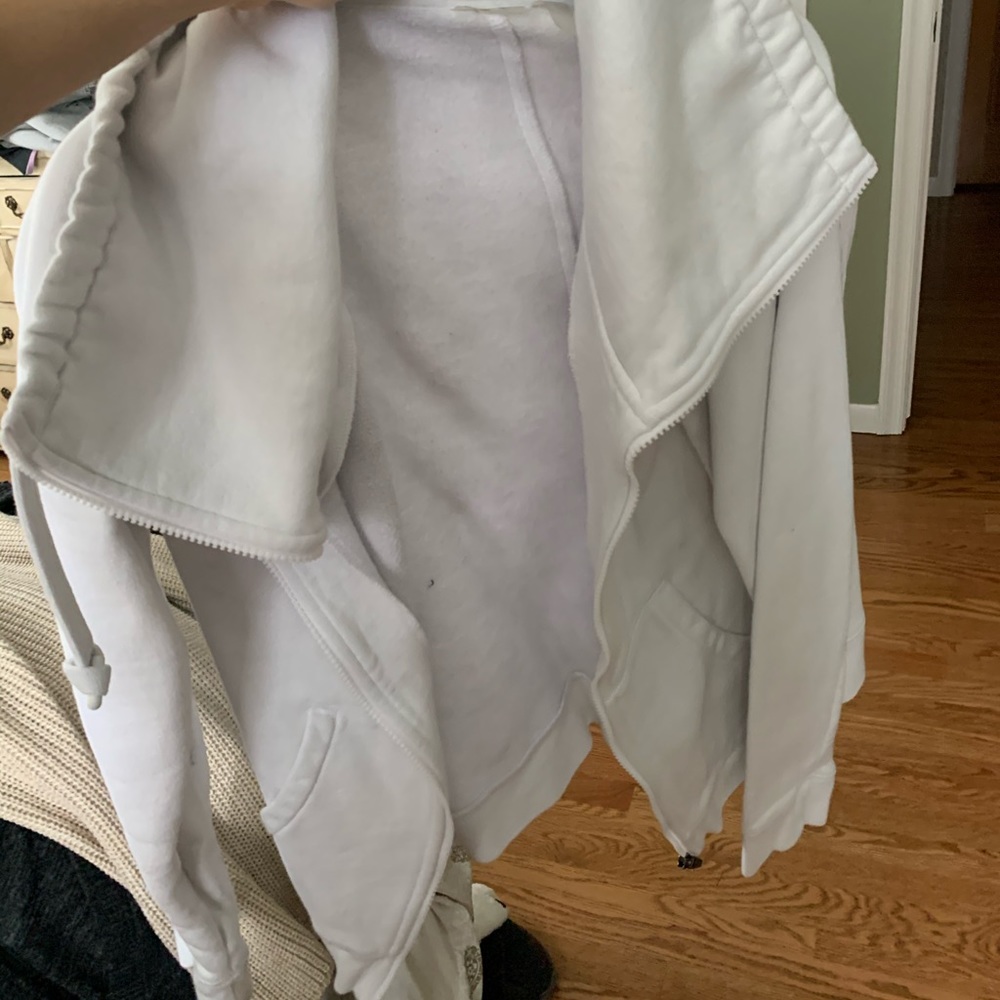 Zella sweater